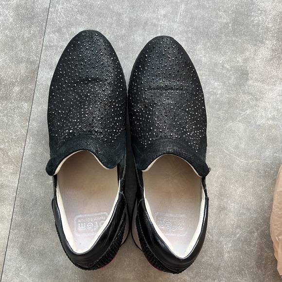 OFEM Sneakers - Picture 3 of 5